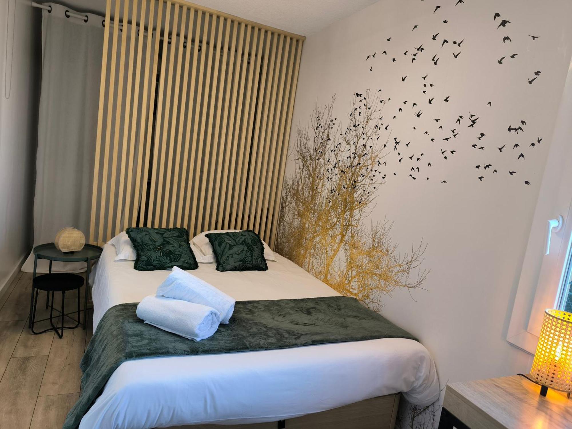 Appartement T2 Vue Parking Gratuit *